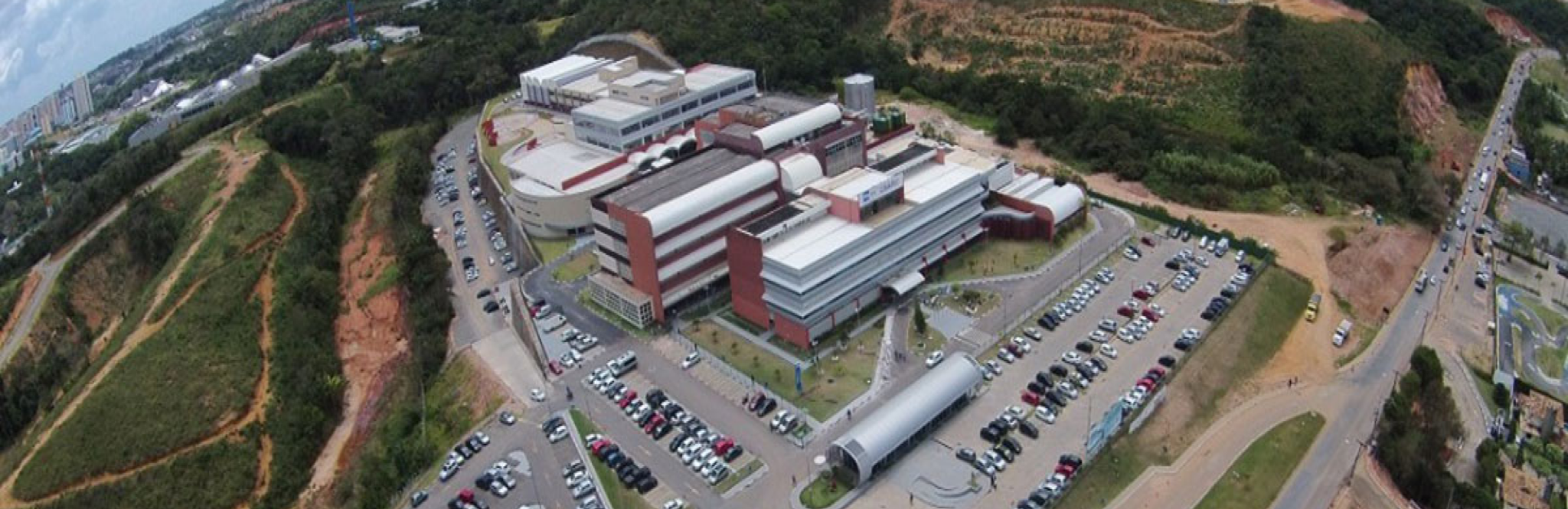 O CIMATEC possui parcerias significativas com instituições nacionais e ...