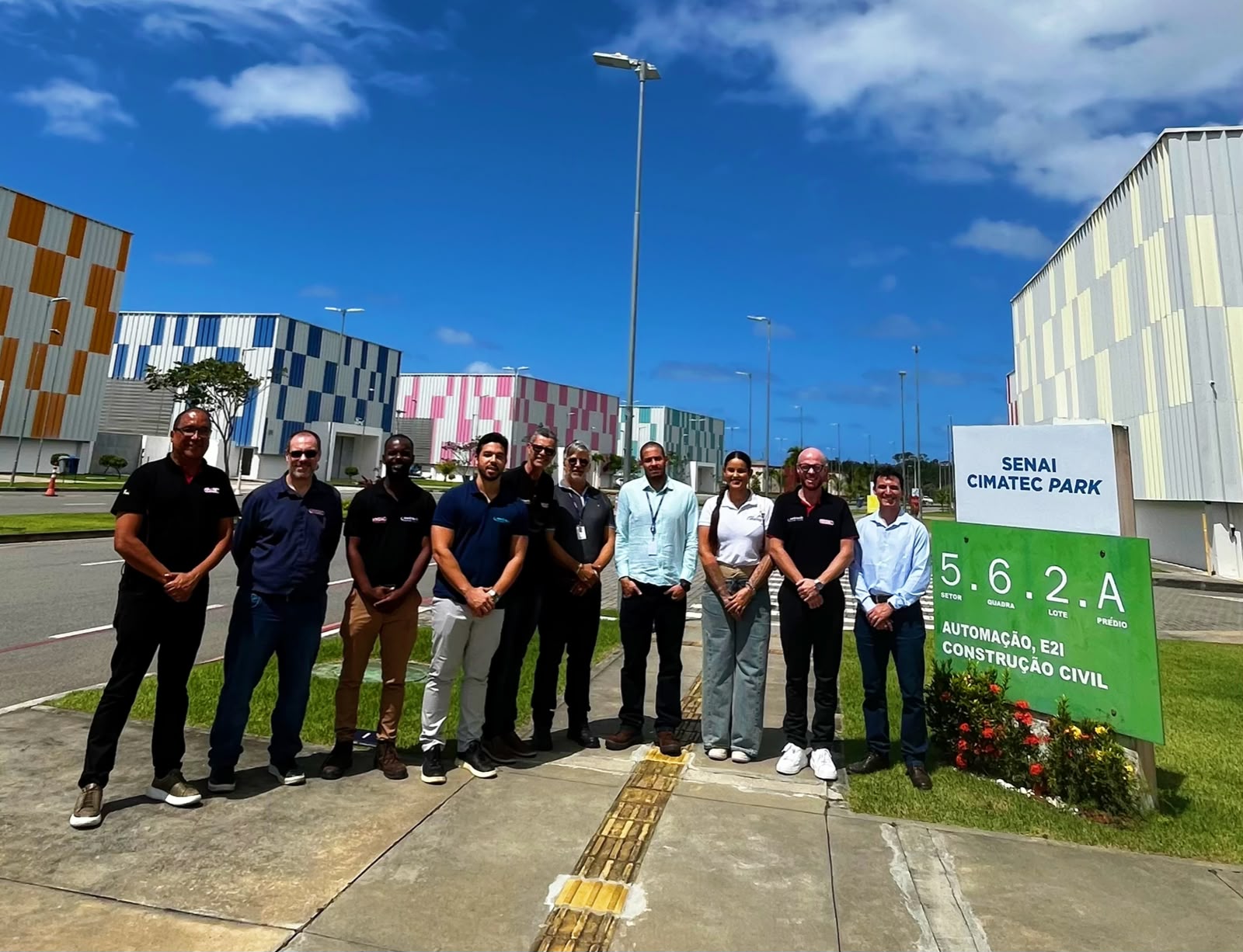 SENAI CIMATEC e HYDAC Brasil discutem oportunidades de parceria em inovação e automação industrial