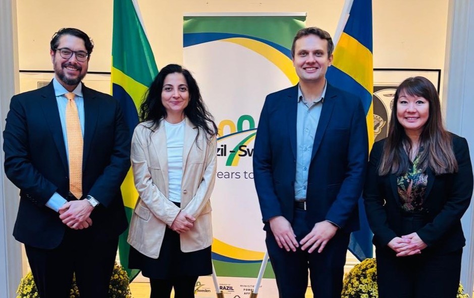 SENAI CIMATEC discute cooperação científica em visita à Embaixada do Brasil na Suécia